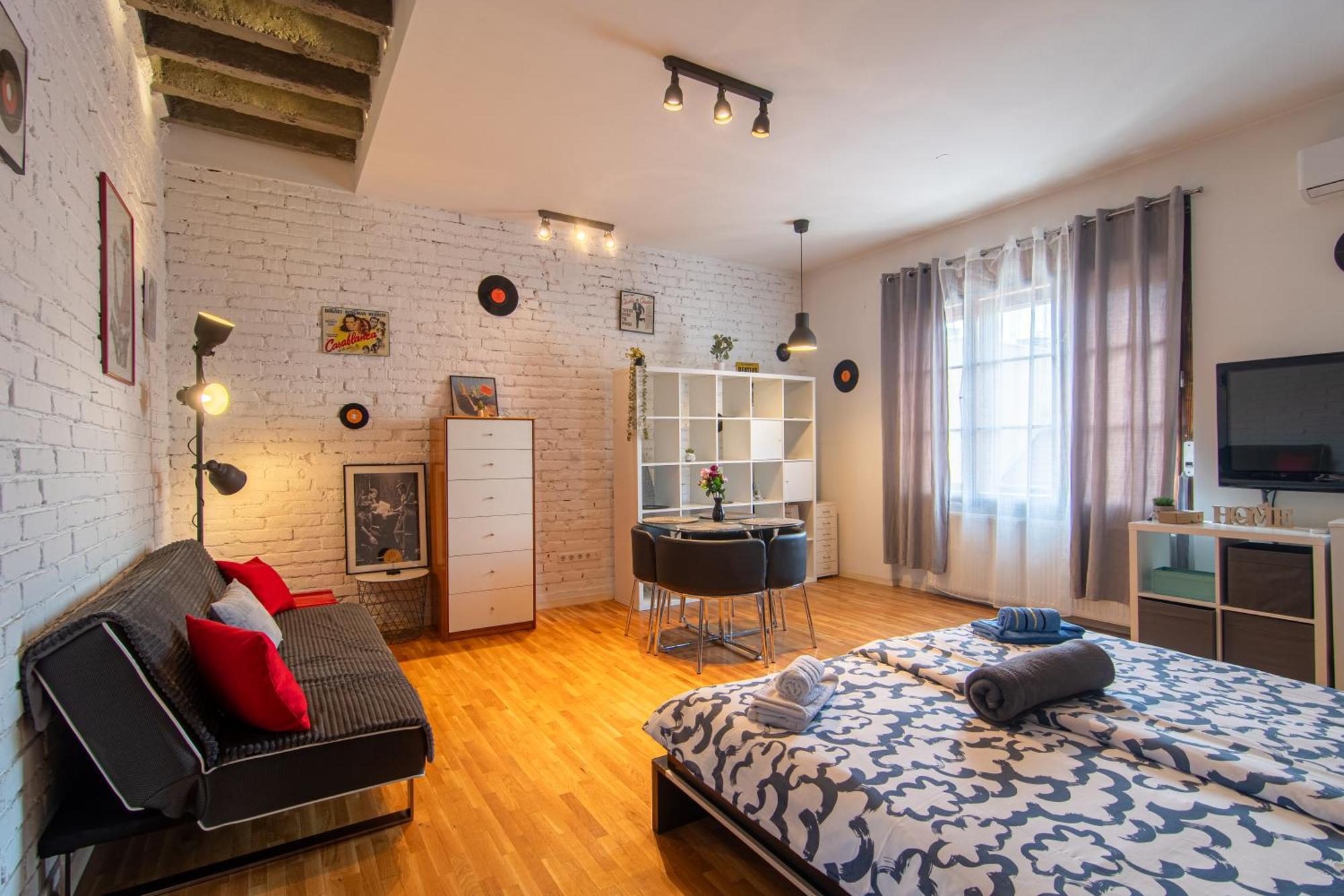 Flexible Selfcheckins 73 - - New - Center * Zagreb